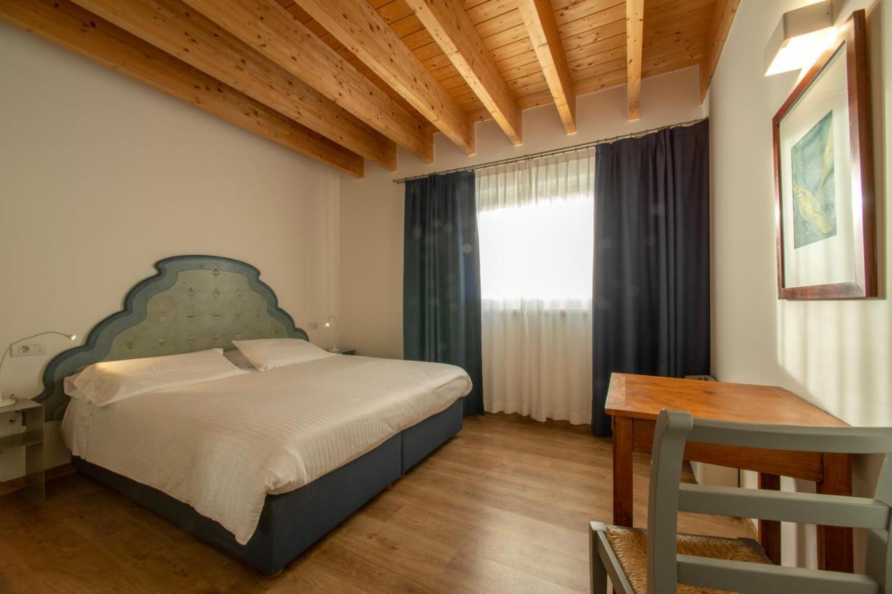 Ca Del Apartahotel Torri Del Benaco