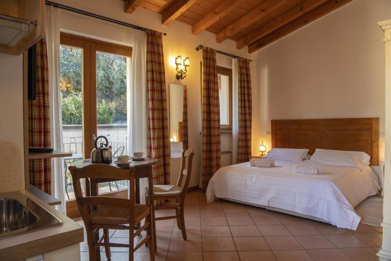 Apartahotel Ca Del Torri Del Benaco