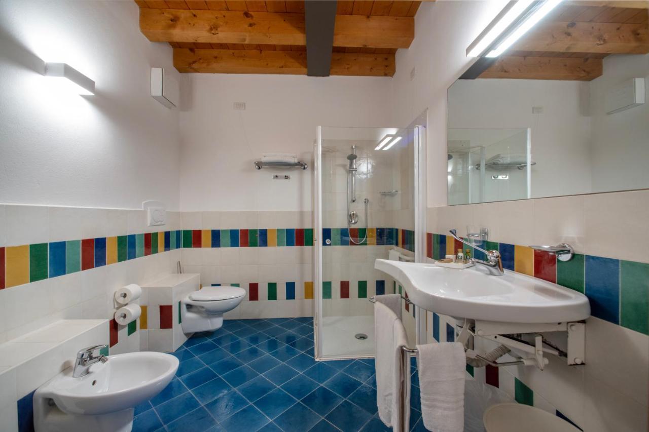 Ca Del Apartahotel
